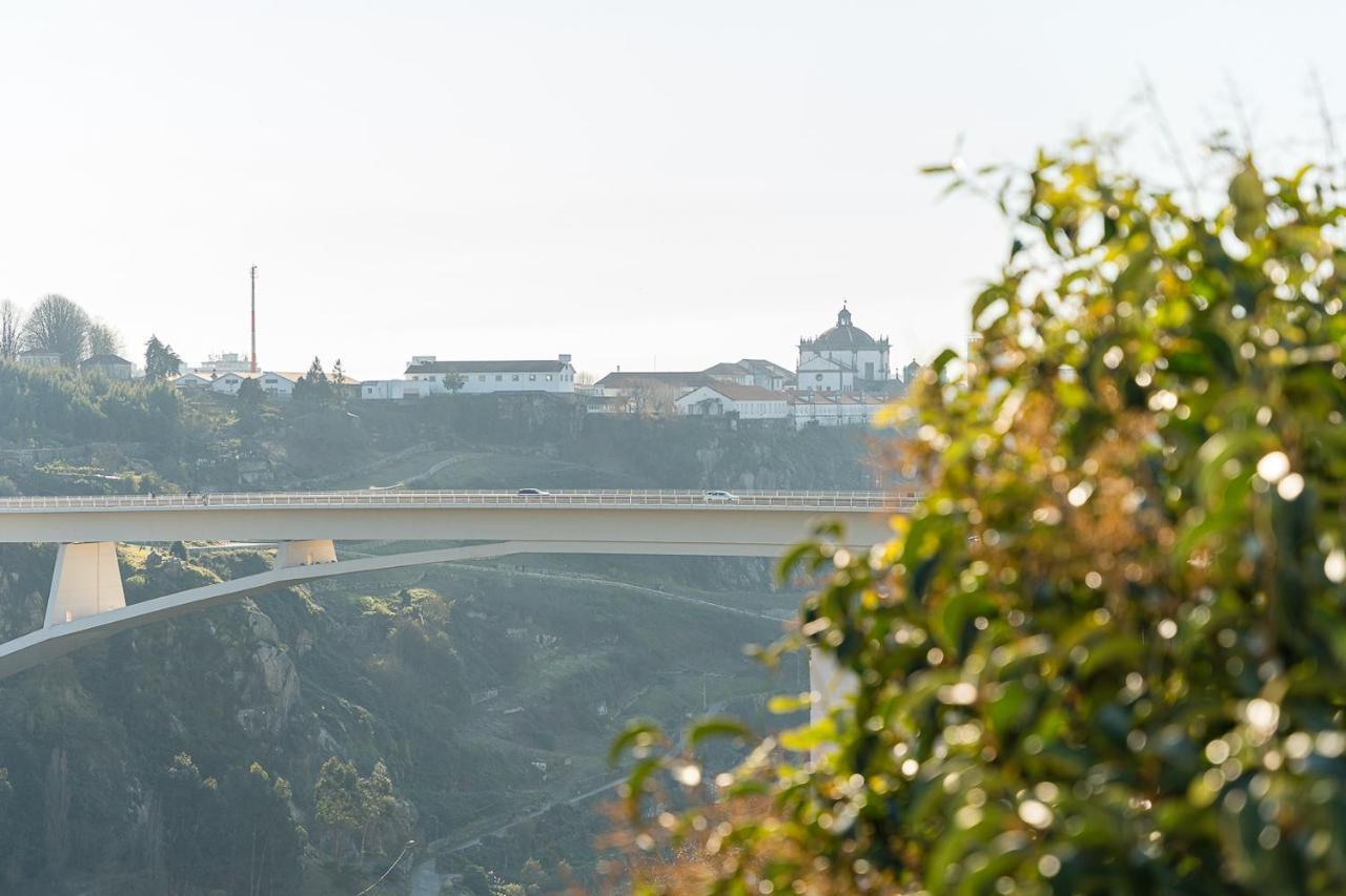 Guestready - Fontainhas Downtown Apartments And Suites Porto Luaran gambar