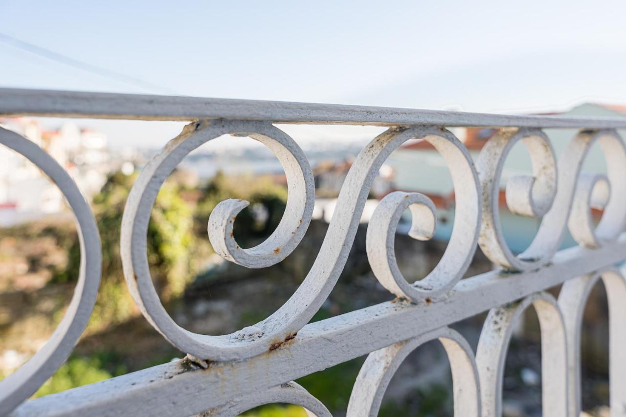 Guestready - Fontainhas Downtown Apartments And Suites Porto Luaran gambar