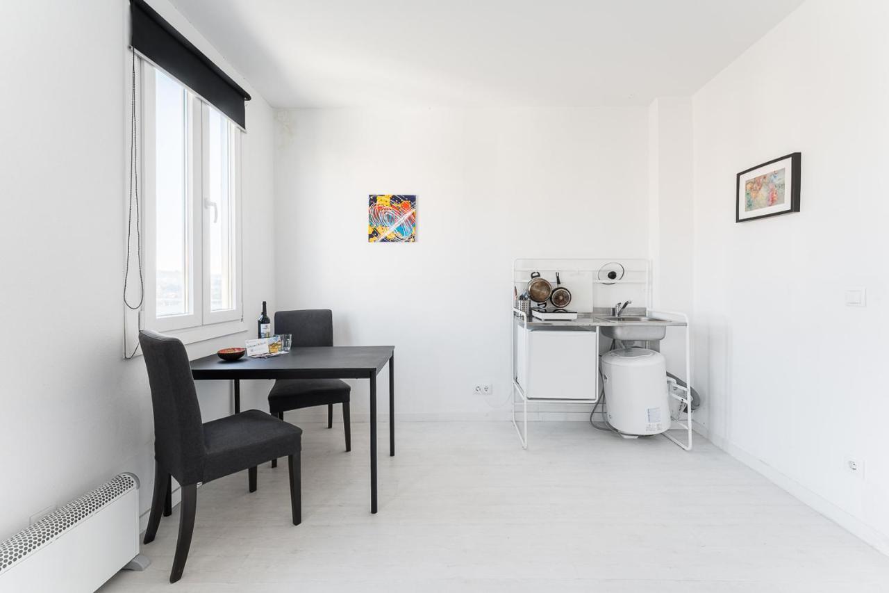 Guestready - Fontainhas Downtown Apartments And Suites Porto Luaran gambar